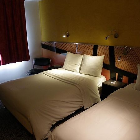 Hotel Logitel Saint-Doulchard Eksteriør bilde