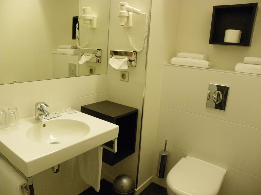 Hotel Logitel Saint-Doulchard Rom bilde