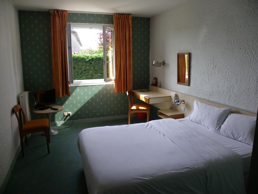 Hotel Logitel Saint-Doulchard Rom bilde