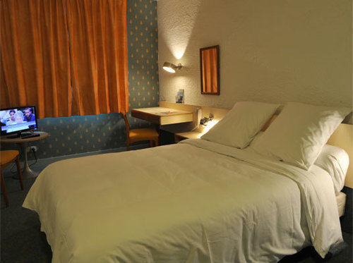 Hotel Logitel Saint-Doulchard Eksteriør bilde